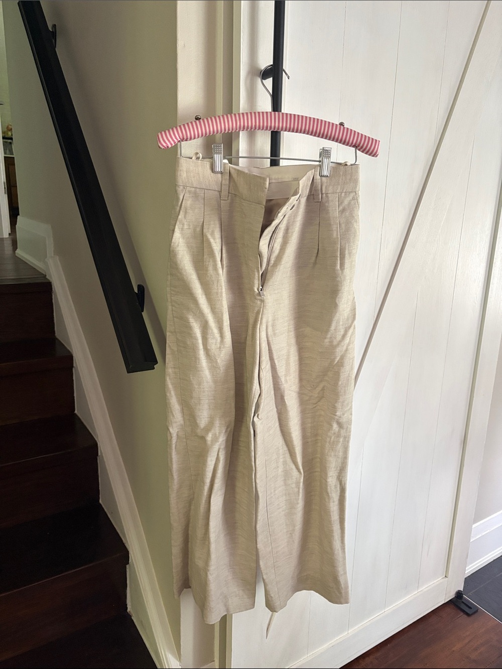 Aritzia Cropped Effortless Pant
